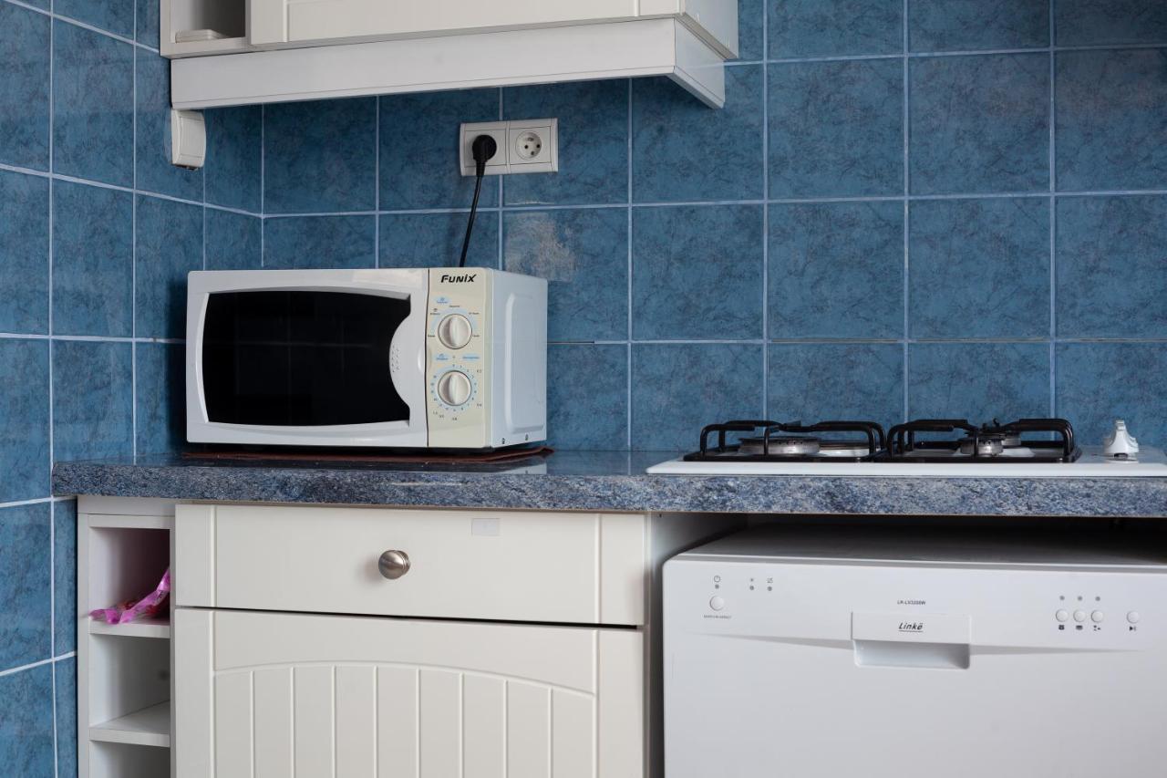 Appartement Avec Piscine Et Cuisine Roquefort-la-Bédoule Kültér fotó