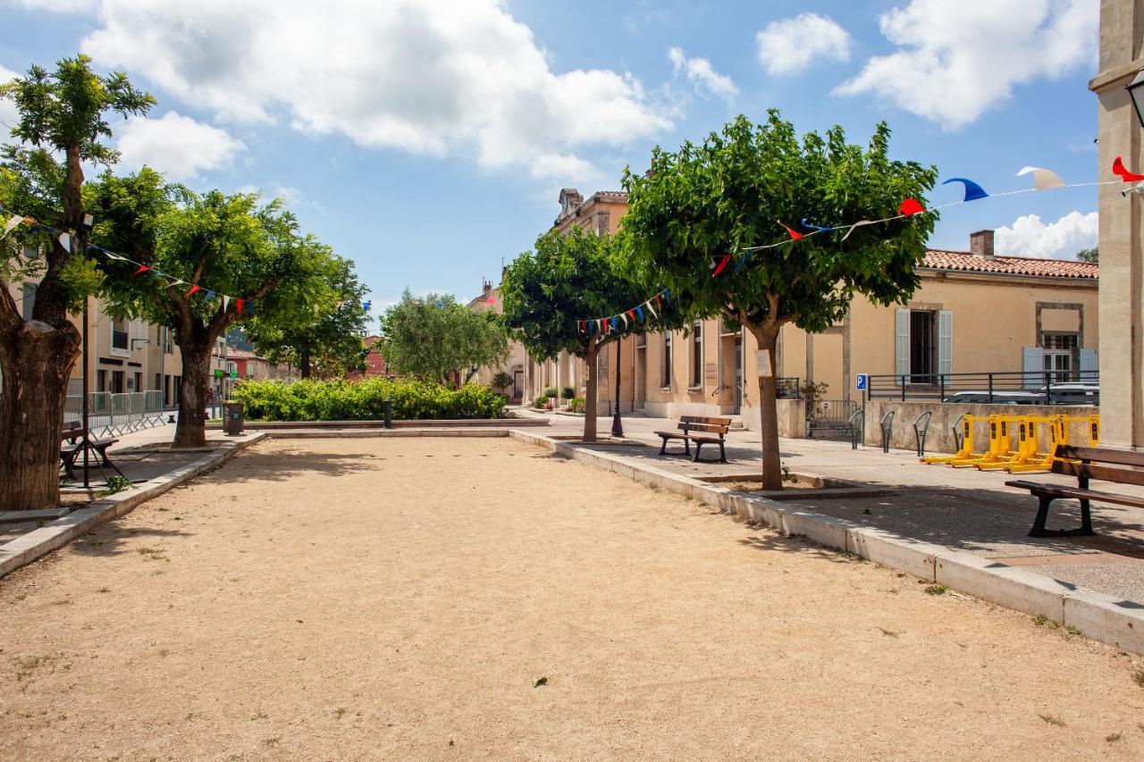 Appartement Avec Piscine Et Cuisine Roquefort-la-Bédoule Kültér fotó